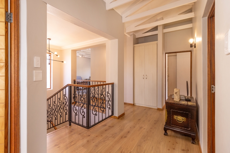 4 Bedroom Property for Sale in Rietvalleirand Gauteng