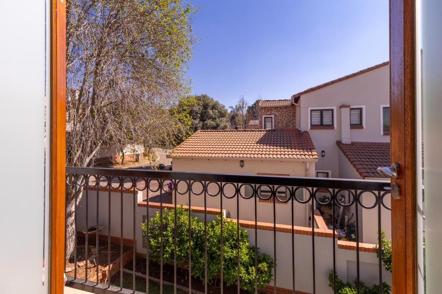 4 Bedroom Property for Sale in Rietvalleirand Gauteng