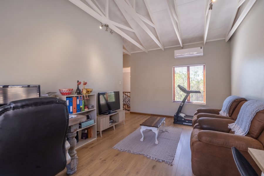 4 Bedroom Property for Sale in Rietvalleirand Gauteng