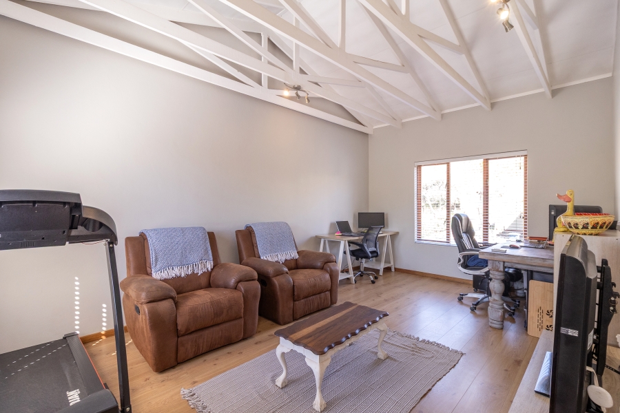 4 Bedroom Property for Sale in Rietvalleirand Gauteng