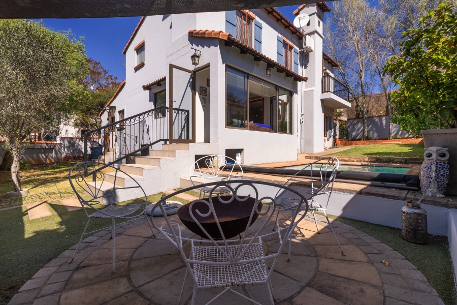 4 Bedroom Property for Sale in Rietvalleirand Gauteng
