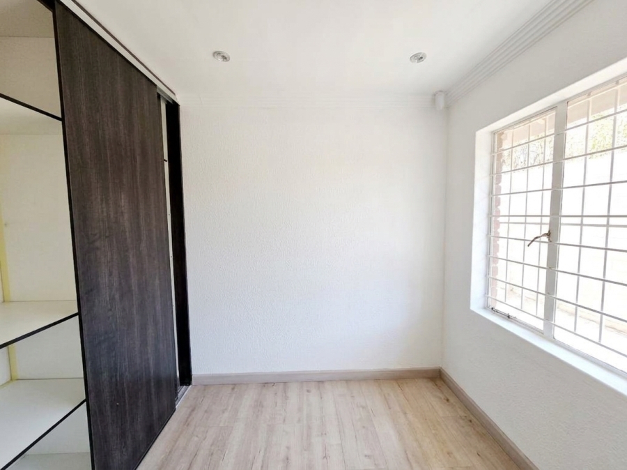 3 Bedroom Property for Sale in Bloubosrand Gauteng