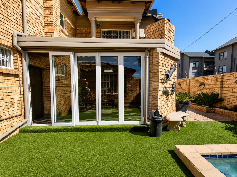 3 Bedroom Property for Sale in Jansenpark Gauteng