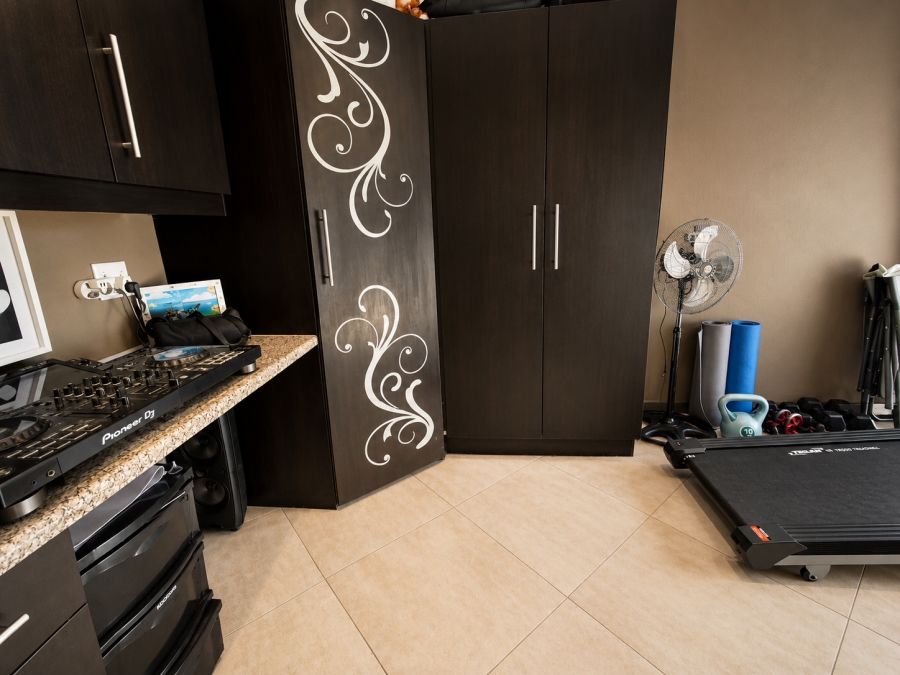 3 Bedroom Property for Sale in Jansenpark Gauteng