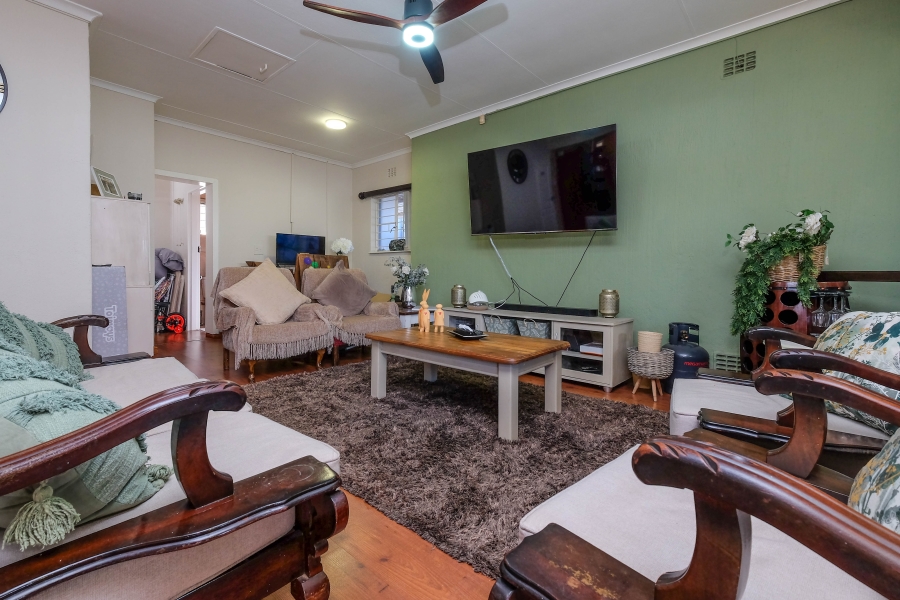 4 Bedroom Property for Sale in Roodekrans Gauteng