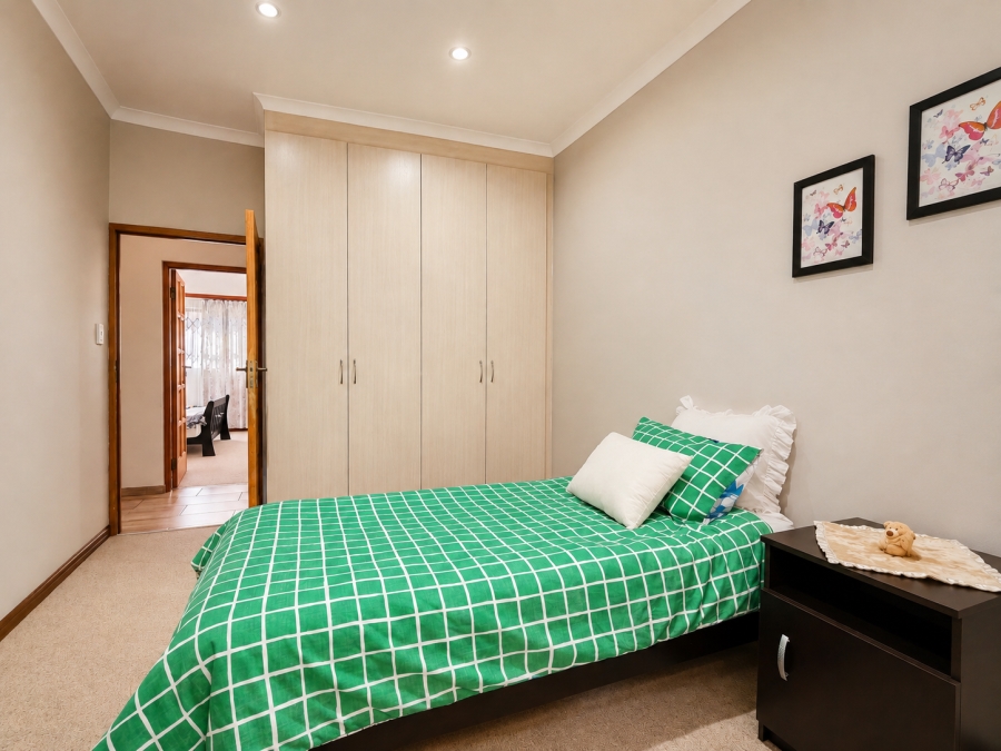 3 Bedroom Property for Sale in Risiville Gauteng