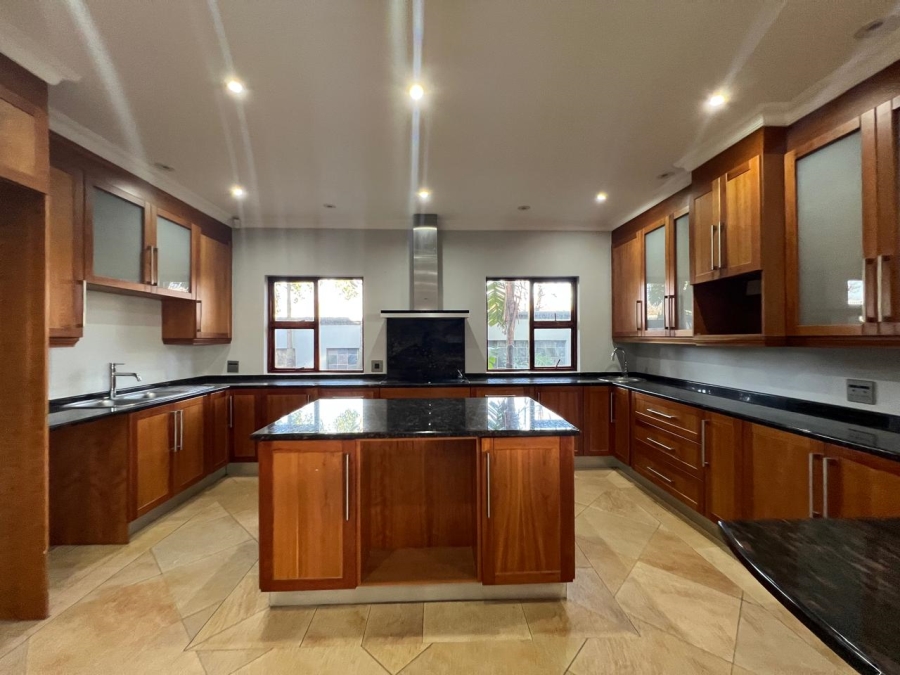 5 Bedroom Property for Sale in Houghton Estate Gauteng