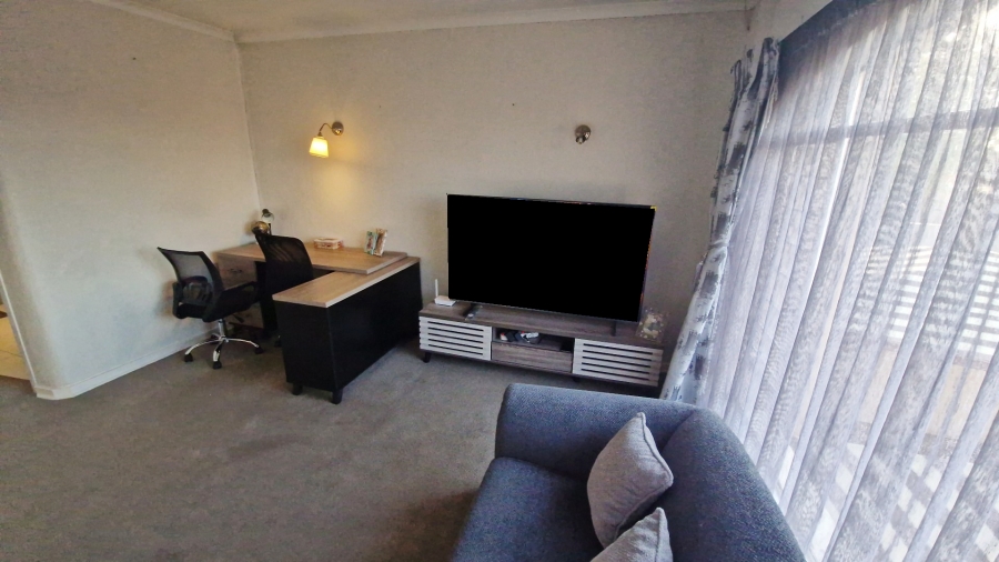 3 Bedroom Property for Sale in Lyndhurst Gauteng