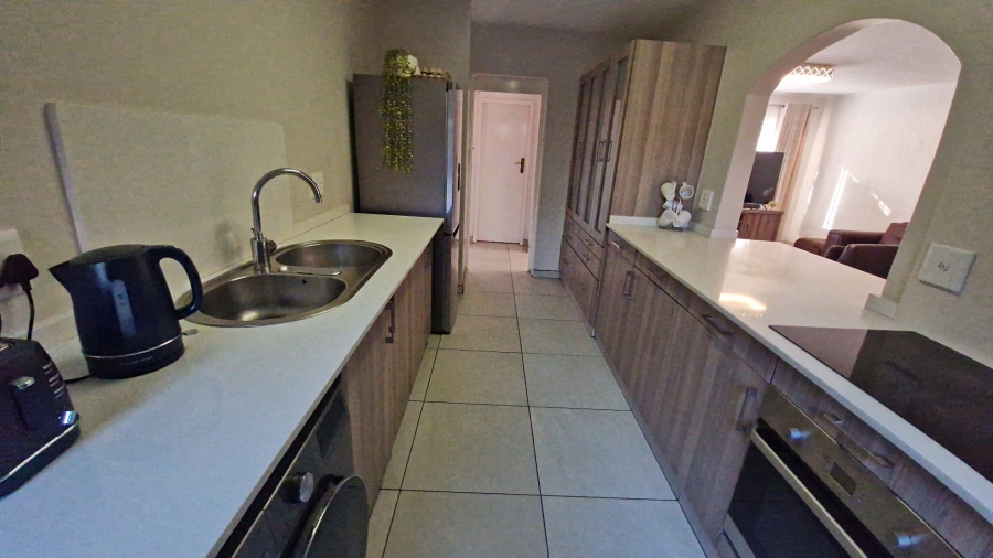 3 Bedroom Property for Sale in Lyndhurst Gauteng