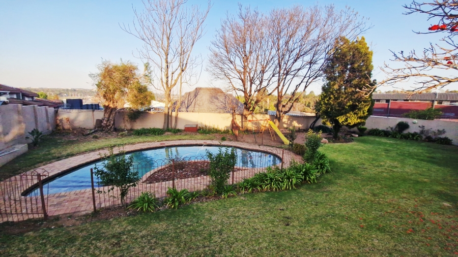 3 Bedroom Property for Sale in Lyndhurst Gauteng