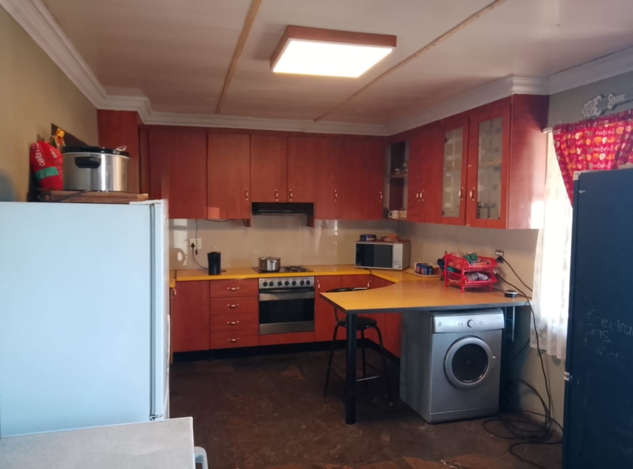 3 Bedroom Property for Sale in Selection Park Gauteng