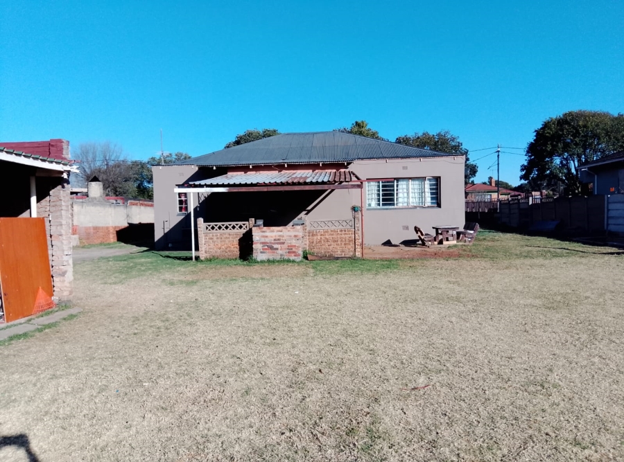 3 Bedroom Property for Sale in Selection Park Gauteng