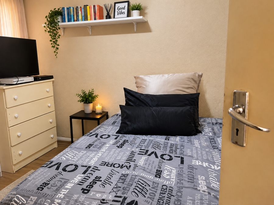 2 Bedroom Property for Sale in Vorna Valley Gauteng