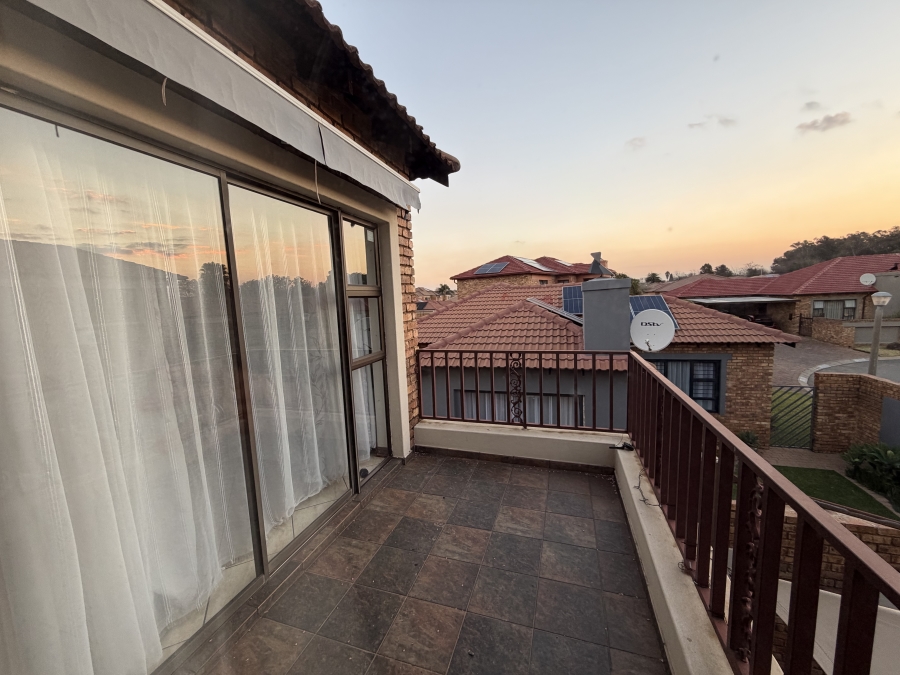 To Let 3 Bedroom Property for Rent in New Market Gauteng