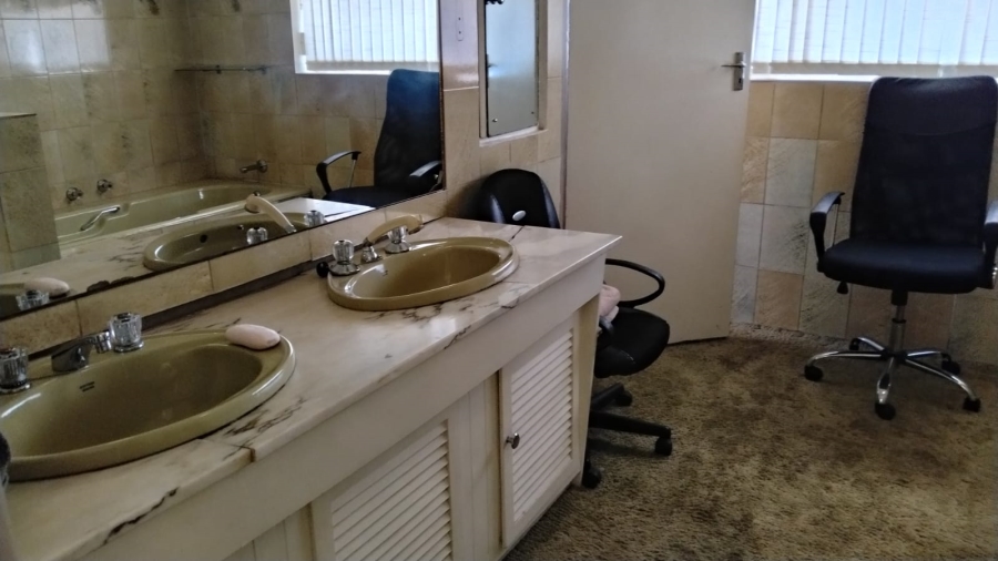 Commercial Property for Sale in Krugersdorp North Gauteng