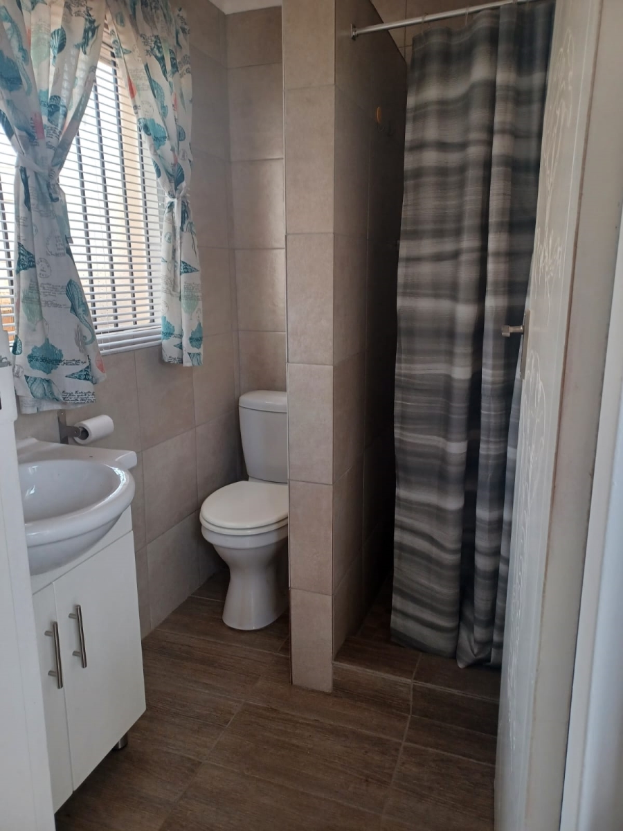 To Let 1 Bedroom Property for Rent in Breaunanda Gauteng
