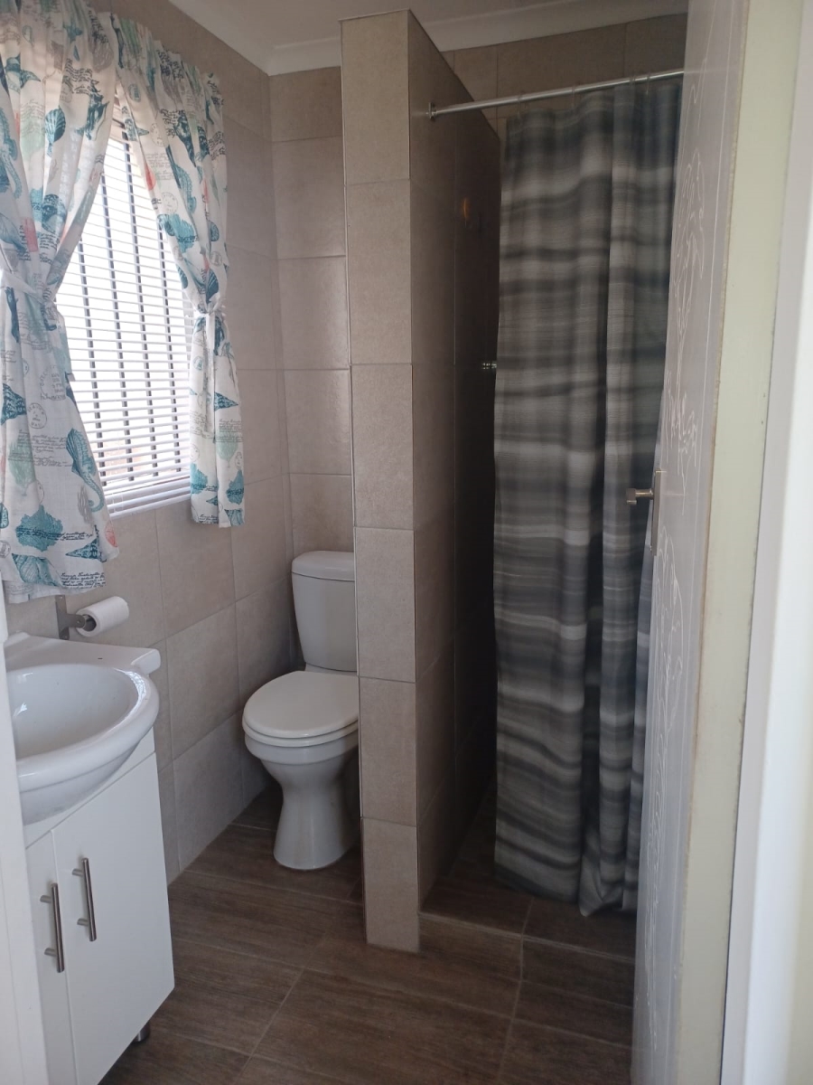 To Let 1 Bedroom Property for Rent in Breaunanda Gauteng