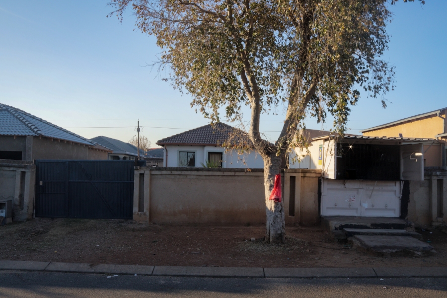 3 Bedroom Property for Sale in Alveda Park Gauteng