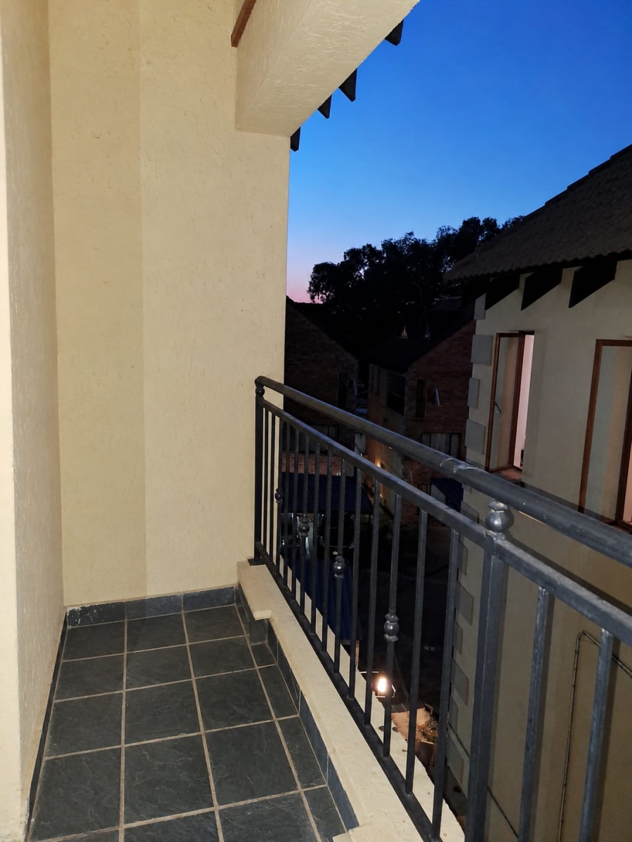1 Bedroom Property for Sale in Randpark Ridge Gauteng