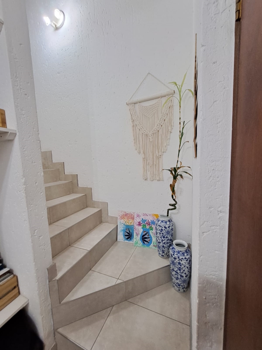 1 Bedroom Property for Sale in Randpark Ridge Gauteng