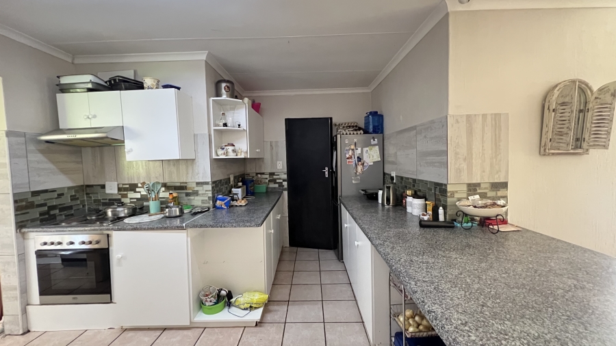 4 Bedroom Property for Sale in Randgate Gauteng