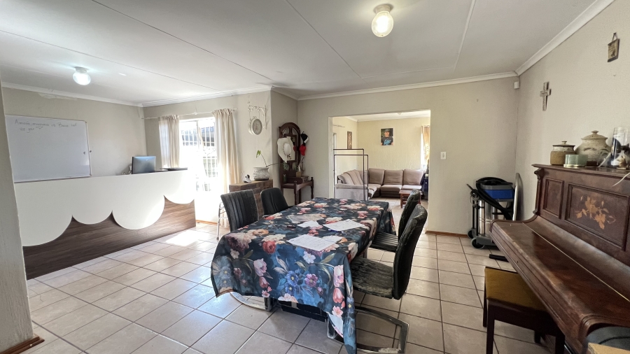 4 Bedroom Property for Sale in Randgate Gauteng
