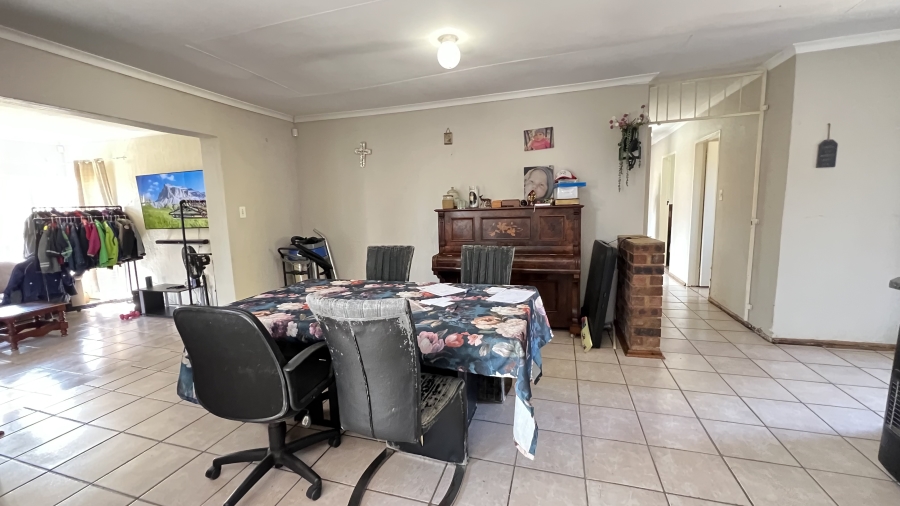 4 Bedroom Property for Sale in Randgate Gauteng