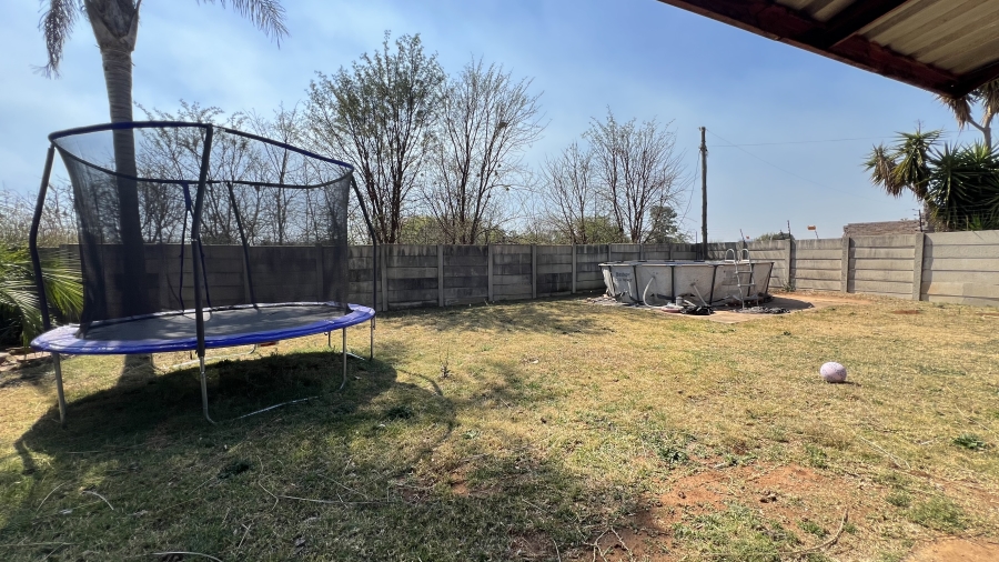 4 Bedroom Property for Sale in Randgate Gauteng