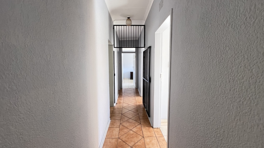 3 Bedroom Property for Sale in Greenhills Gauteng