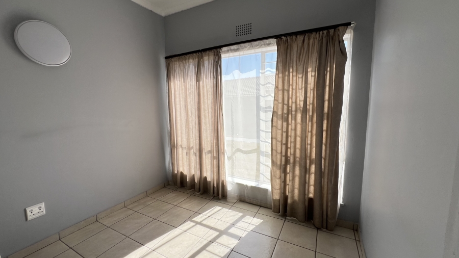 3 Bedroom Property for Sale in Greenhills Gauteng