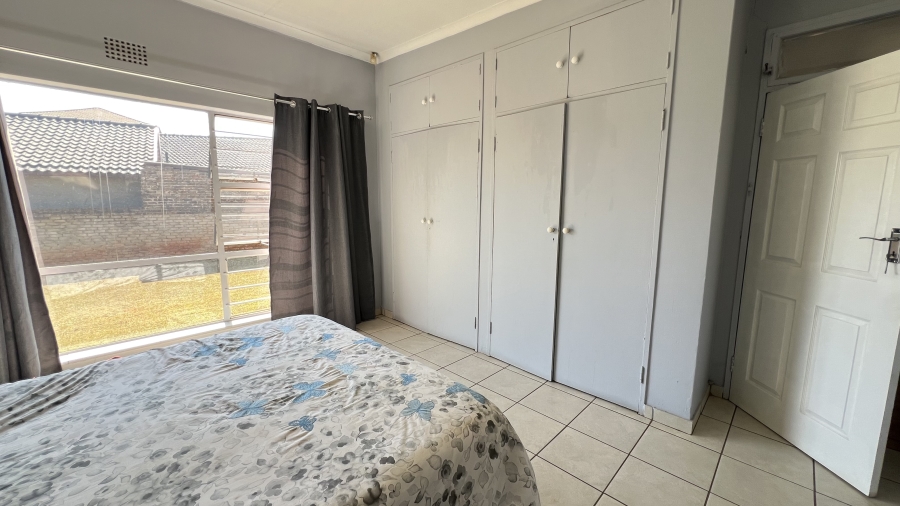 3 Bedroom Property for Sale in Greenhills Gauteng