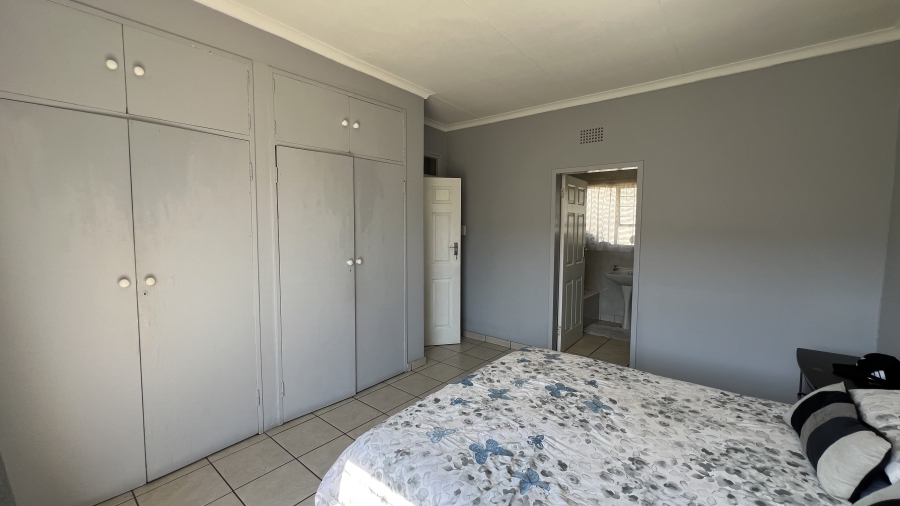3 Bedroom Property for Sale in Greenhills Gauteng