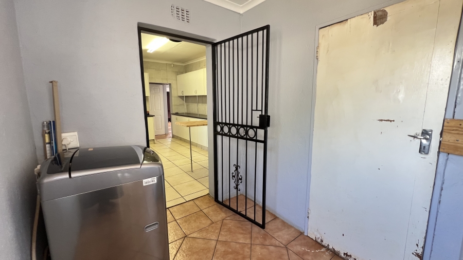 3 Bedroom Property for Sale in Greenhills Gauteng