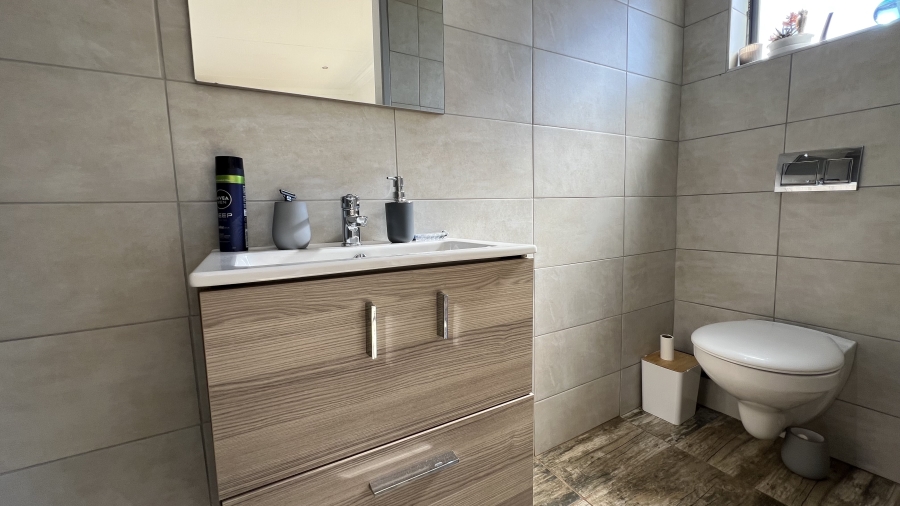 3 Bedroom Property for Sale in Greenhills Gauteng