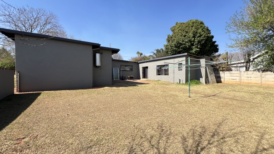3 Bedroom Property for Sale in Greenhills Gauteng