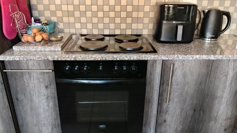 3 Bedroom Property for Sale in Rangeview Gauteng