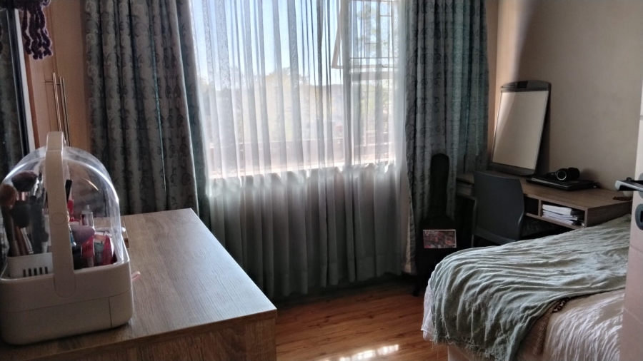3 Bedroom Property for Sale in Rangeview Gauteng