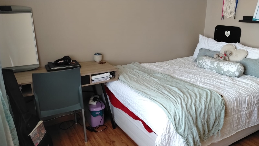 3 Bedroom Property for Sale in Rangeview Gauteng