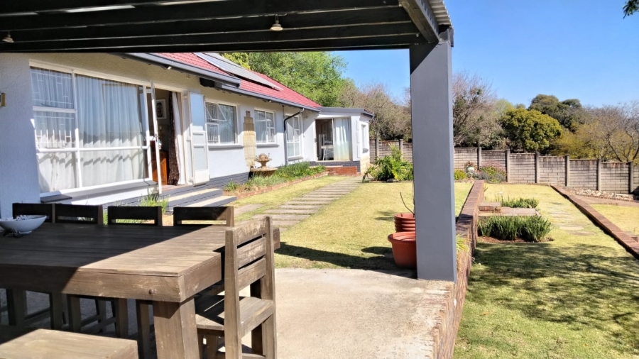 3 Bedroom Property for Sale in Rangeview Gauteng