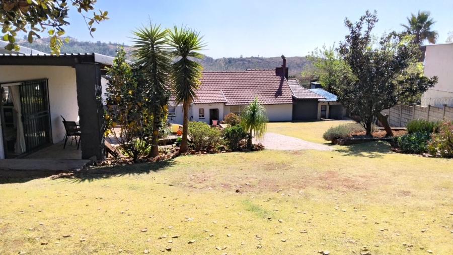 3 Bedroom Property for Sale in Rangeview Gauteng