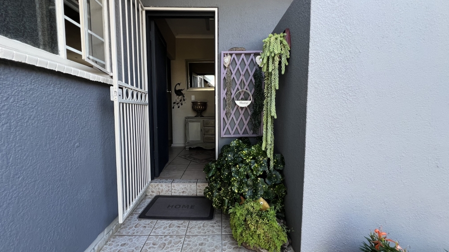 3 Bedroom Property for Sale in Greenhills Gauteng