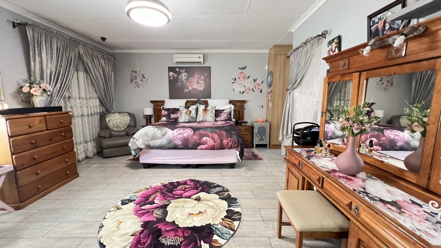 3 Bedroom Property for Sale in Greenhills Gauteng