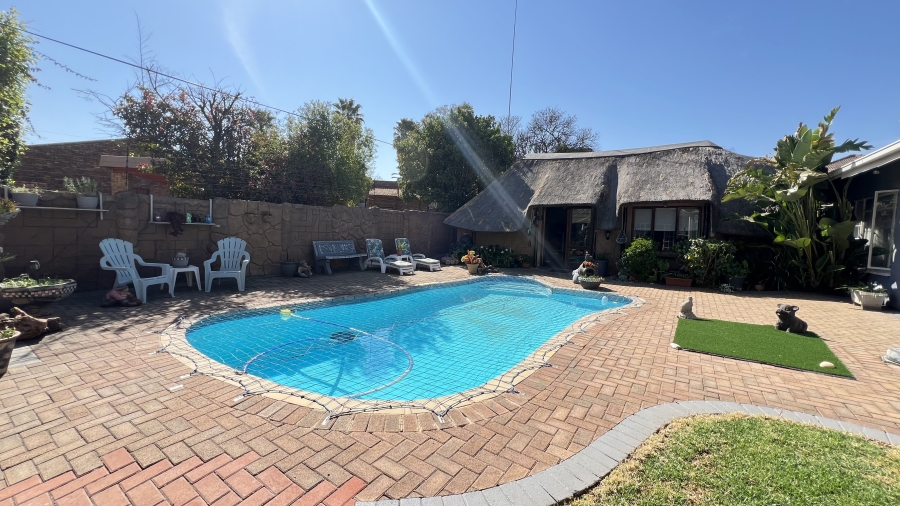 3 Bedroom Property for Sale in Greenhills Gauteng
