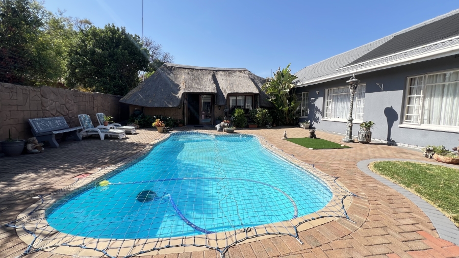 3 Bedroom Property for Sale in Greenhills Gauteng