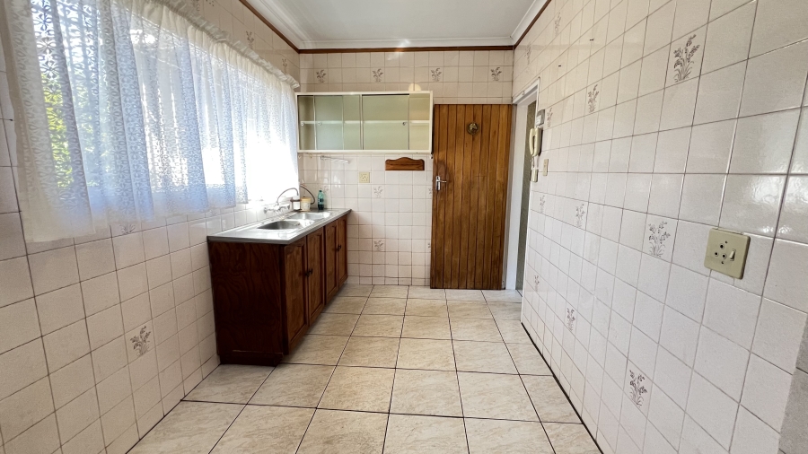 3 Bedroom Property for Sale in Helikonpark Gauteng