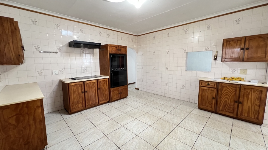 3 Bedroom Property for Sale in Helikonpark Gauteng