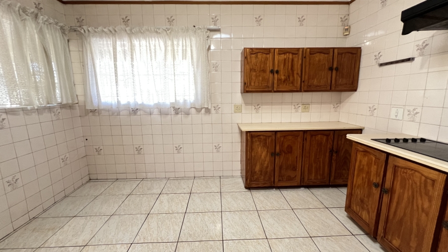 3 Bedroom Property for Sale in Helikonpark Gauteng