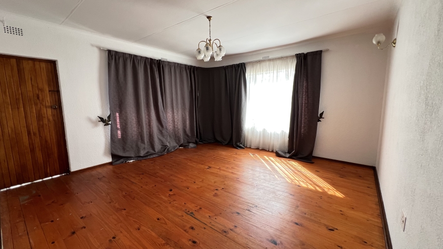 3 Bedroom Property for Sale in Helikonpark Gauteng