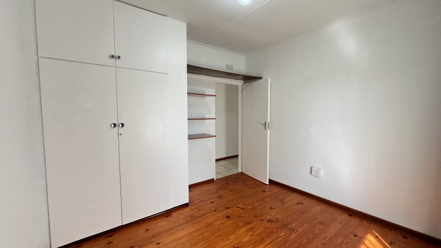 3 Bedroom Property for Sale in Helikonpark Gauteng