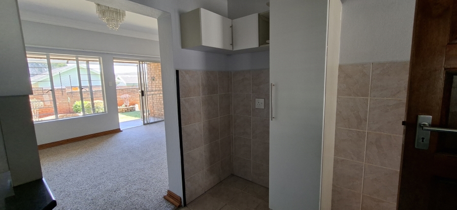2 Bedroom Property for Sale in Wentworth Park Gauteng